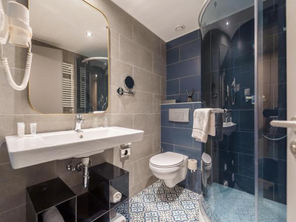 Alta Moda Fashion Hotel : photo 6 de la chambre chambre deluxe double ou lits jumeaux