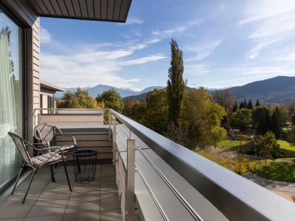 Hotel Plattenwirt : photo 4 de la chambre chambre double deluxe avec balcon