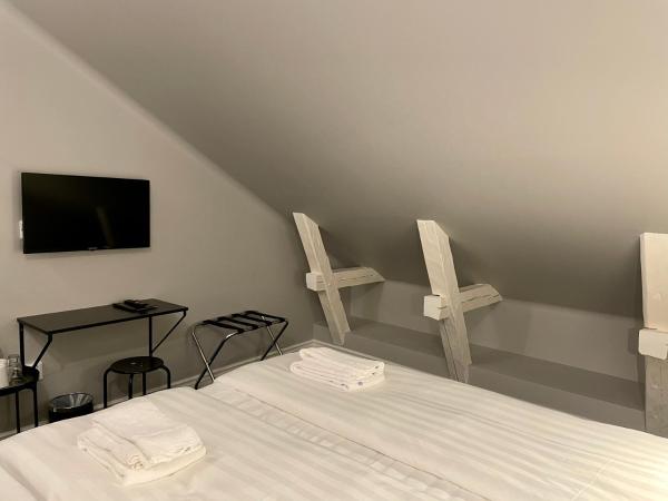 Unique Hotel Jungfrugatan : photo 3 de la chambre chambre double Économique – sans fenêtre