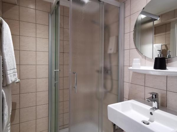BIVIUS Hotel Restaurant Luxembourg : photo 4 de la chambre chambre double supérieure 