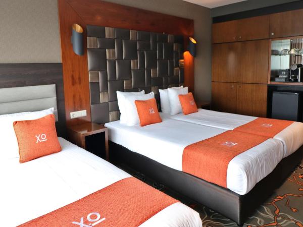 XO Hotels Park West : photo 3 de la chambre chambre triple standard