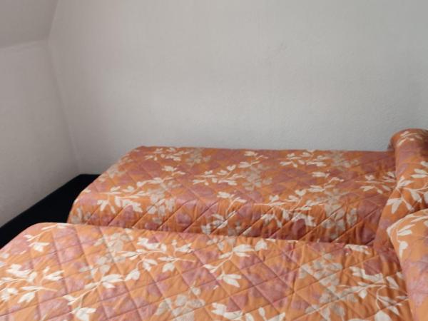 Hotel du Commerce et de Navarre : photo 2 de la chambre chambre lits jumeaux