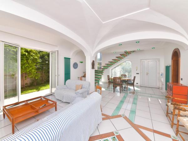 Villa Stefania : photo 10 de la chambre chambre double