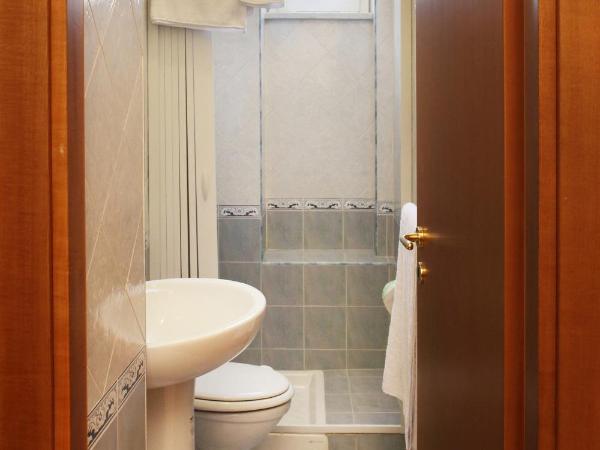 Residence Hotel Gloria : photo 3 de la chambre chambre simple