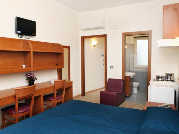 Residence Hotel Gloria : photo 3 de la chambre chambre double ou lits jumeaux
