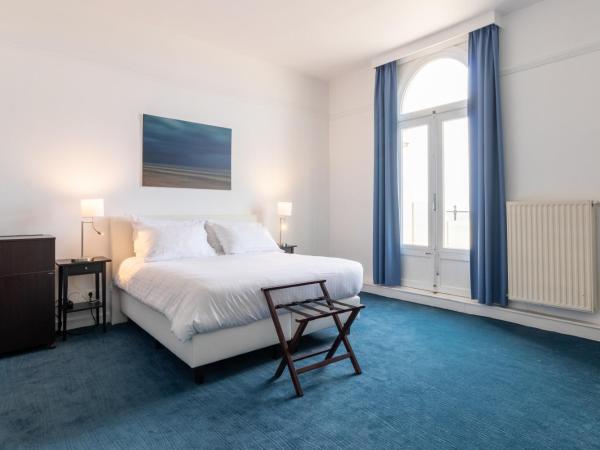 Thermae Palace : photo 1 de la chambre chambre double supérieure avec terrasse - vue sur mer 