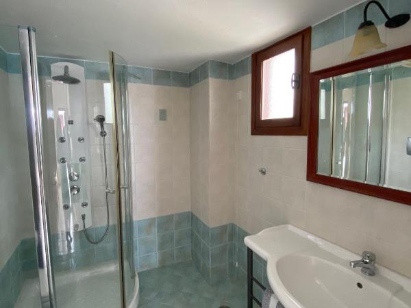 Amazones Village Suites : photo 2 de la chambre suite junior - vue latérale sur mer