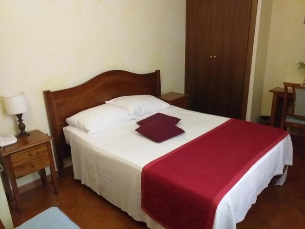 Hotel Bologna : photo 1 de la chambre chambre double Économique