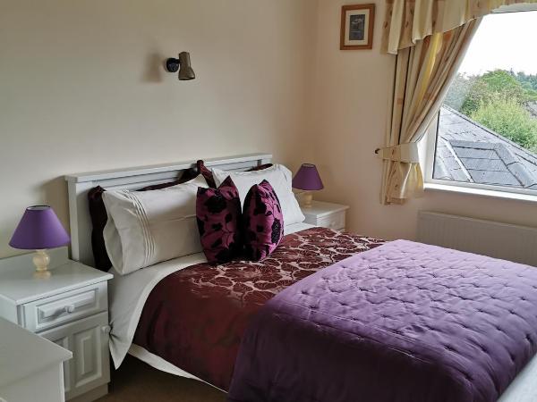 Noraville House : photo 1 de la chambre chambre double avec salle de bains privative