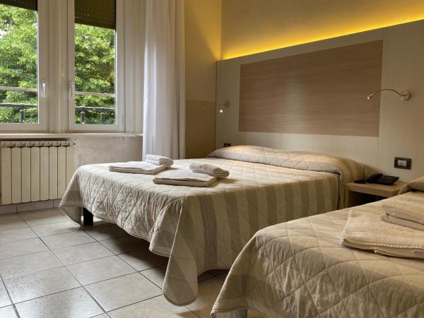 Hotel Due Giardini : photo 5 de la chambre chambre triple