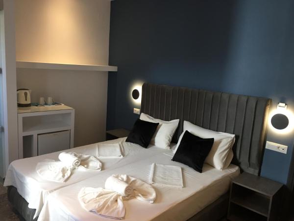 City Pearl Hotel : photo 2 de la chambre chambre double ou lits jumeaux