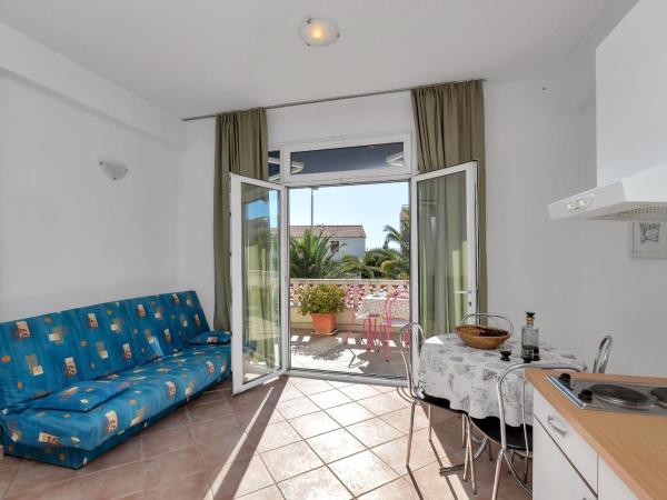 Apartments Dany : photo 2 de la chambre studio avec terrasse