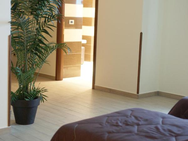 Hotel Sofia : photo 3 de la chambre chambre quadruple