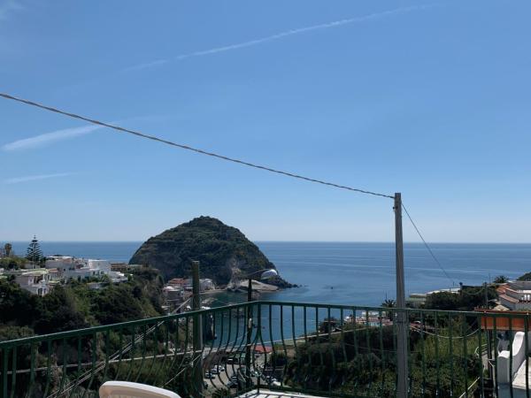 Pensione Casa Verde : photo 6 de la chambre chambre double ou lits jumeaux - vue sur mer