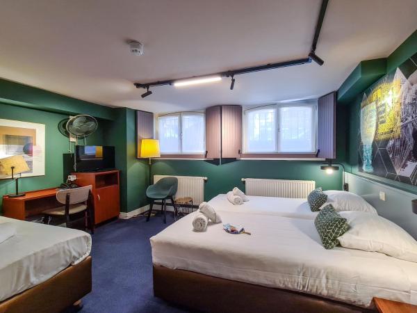Hotel Alexander : photo 3 de la chambre chambre triple