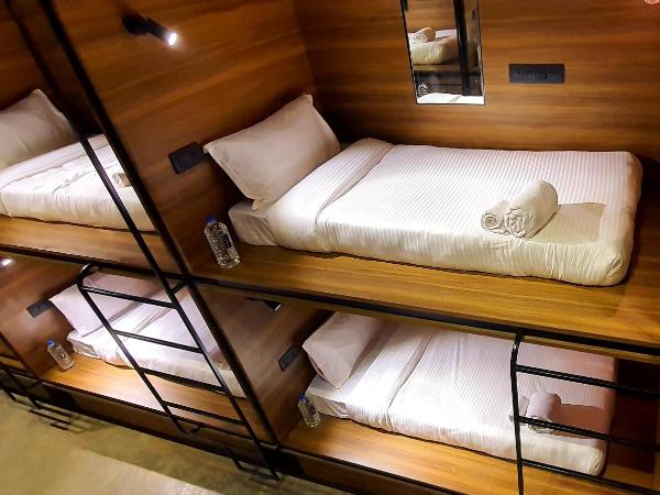 Mayura Aureole CoLiving : photo 7 de la chambre lit superposé dans dortoir mixte