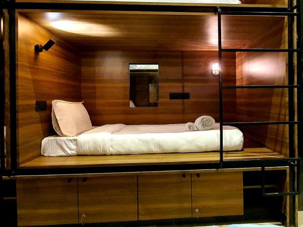 Mayura Aureole CoLiving : photo 10 de la chambre lit superposé dans dortoir mixte