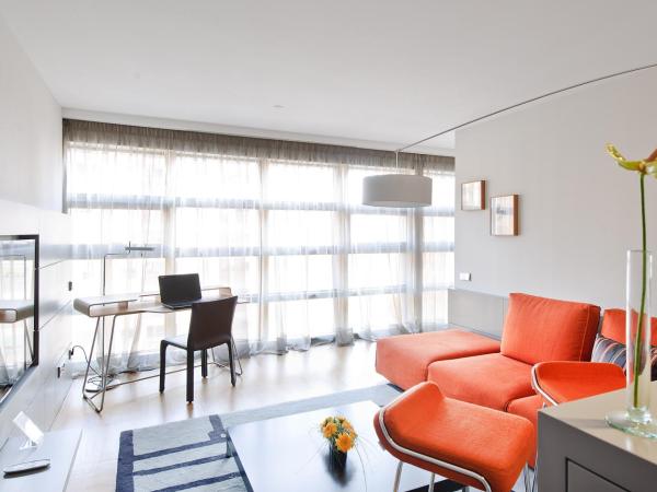 Hotel Reina Petronila : photo 5 de la chambre suite junior