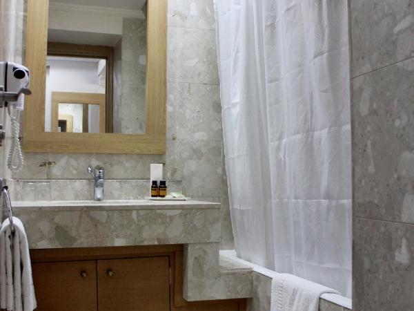 Oasis Hotel & Spa : photo 3 de la chambre chambre lits jumeaux