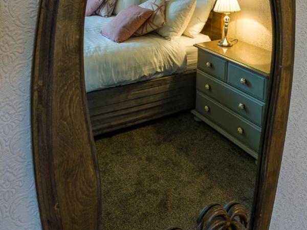 The Rosscourt-Adults Only : photo 3 de la chambre chambre lit king-size premier