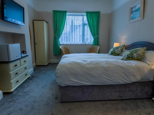 The Rosscourt-Adults Only : photo 9 de la chambre chambre double