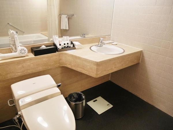 ANA Crowne Plaza Fukuoka, an IHG Hotel : photo 2 de la chambre corner club luxury twin room