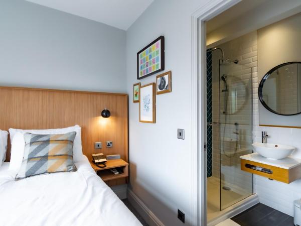 Victoria Inn : photo 4 de la chambre petite chambre double