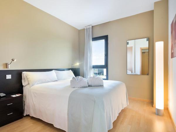 Madrid Airport Suites, Affiliated by Meliá : photo 1 de la chambre suite junior premium