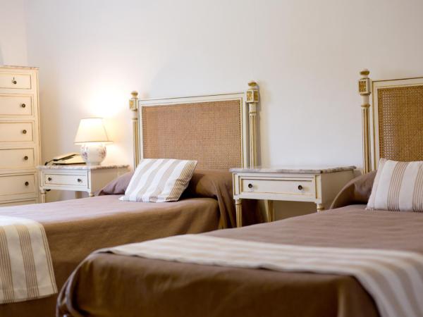 Hotel Maritimo : photo 3 de la chambre chambre double ou lits jumeaux