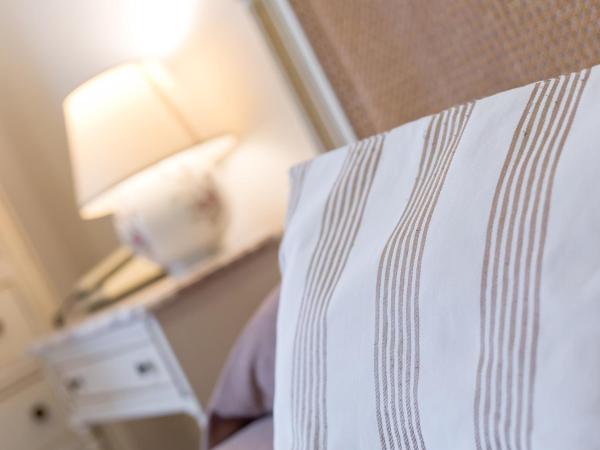 Hotel Maritimo : photo 2 de la chambre chambre double ou lits jumeaux