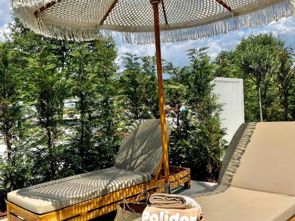 Polidor Camping Resort : photo 4 de la chambre villa de luxe avec piscine privée