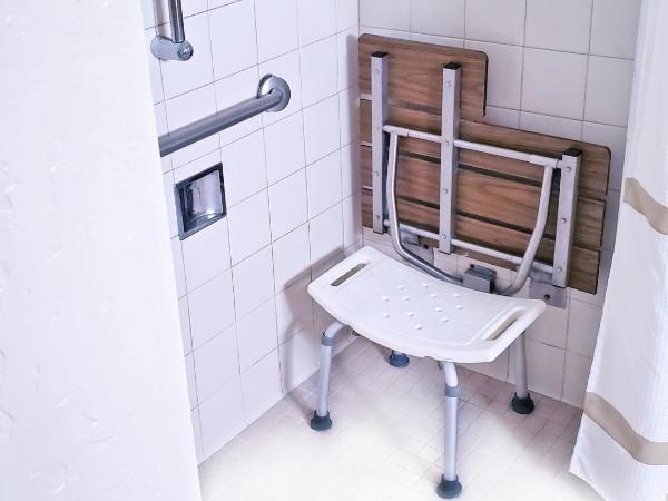 Pacific Heights Inn : photo 3 de la chambre chambre lit king-size - accessible aux personnes à mobilité réduite