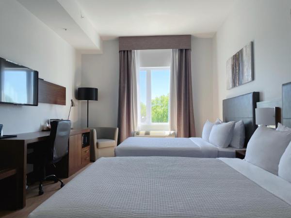Quality Inn : photo 2 de la chambre chambre 2 lits queen-size de luxe- animaux domestiques non admis - non-fumeurs