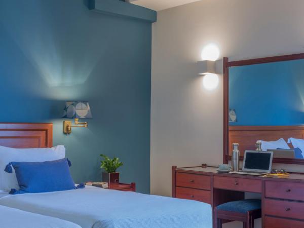 Delice Hotel - Family Apartments : photo 2 de la chambre appartement avec balcon (4 adultes)