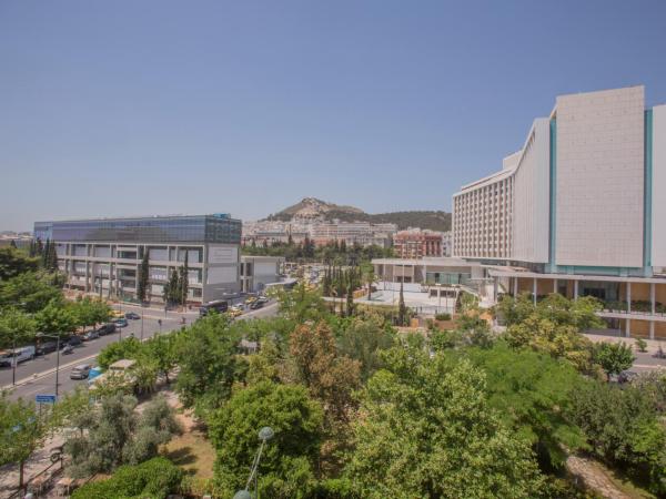 Delice Hotel - Family Apartments : photo 6 de la chambre suite 2 chambres avec terrasse - vue sur colline lycabettus