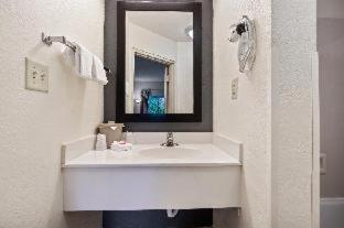 Suburban Studios : photo 1 de la chambre room #5992425