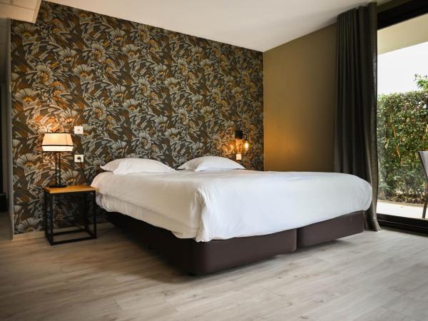 Hôtel Les Muses : photo 8 de la chambre chambre supérieure - annexe