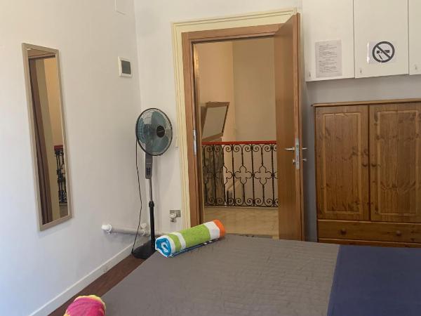 Archie's House : photo 1 de la chambre chambre double avec salle de bains commune