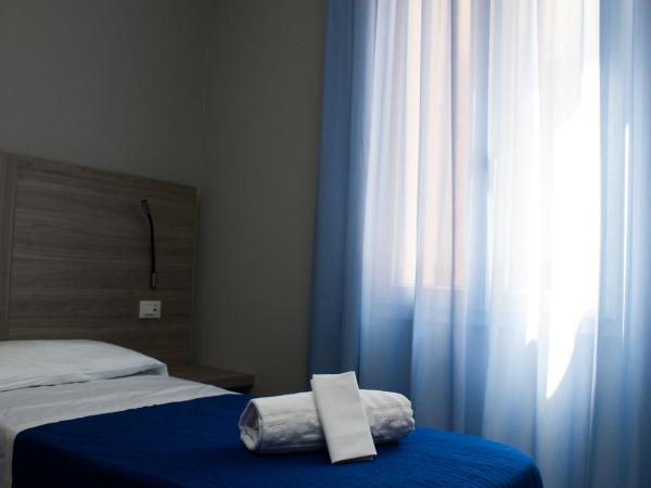 Hotel Sant'Orsola City House : photo 2 de la chambre chambre simple