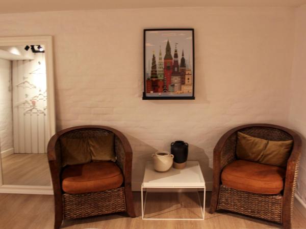Cosy Private room close to Copenhagen centre : photo 5 de la chambre chambre double avec salle de bains commune