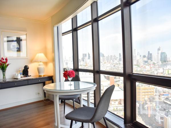 Grand China Bangkok : photo 5 de la chambre suite - vue sur rivière