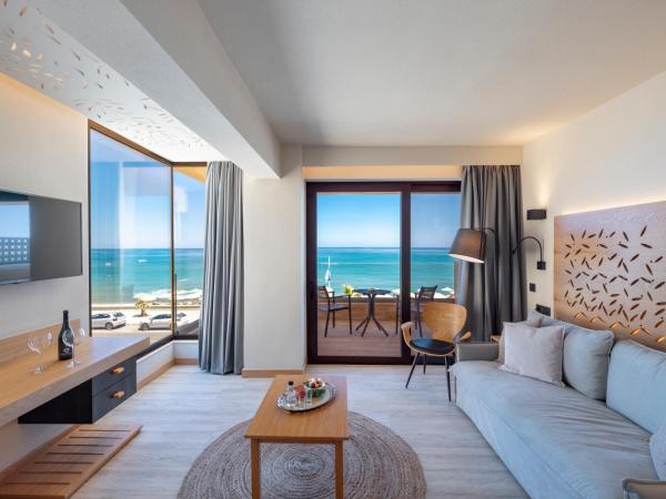 Atlantis Beach Hotel : photo 3 de la chambre suite exécutive