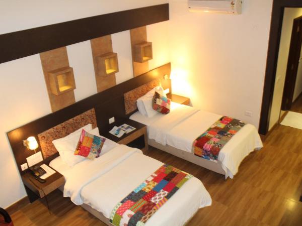 Hotel H R Palace : photo 6 de la chambre chambre double ou lits jumeaux supérieure