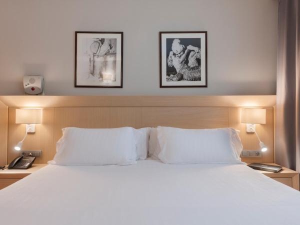 Suites Plaza Hotel & Wellness : photo 4 de la chambre chambre double premier