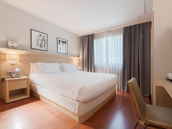 Suites Plaza Hotel & Wellness : photo 3 de la chambre chambre double premier