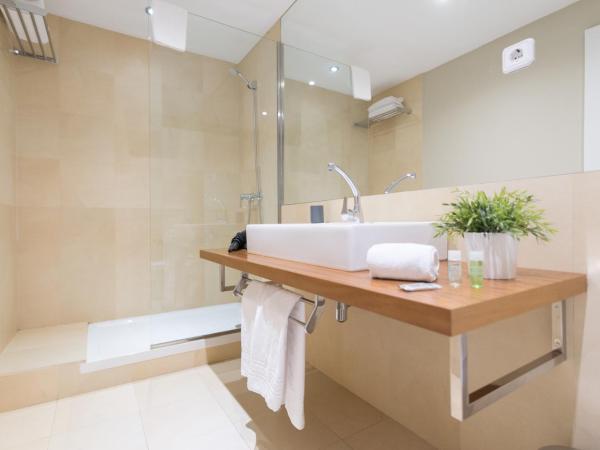 Senator Apartments Barcelona : photo 7 de la chambre loft avec terrasse - rez-de-chaussée