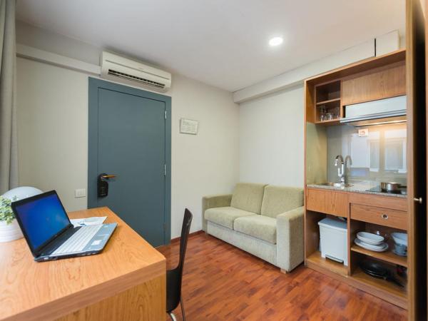 Aparthotel Senator Barcelona : photo 10 de la chambre double room with kitchen - ground floor 