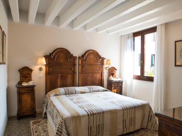 Hotel Agli Alboretti : photo 1 de la chambre chambre double ou lits jumeaux supérieure