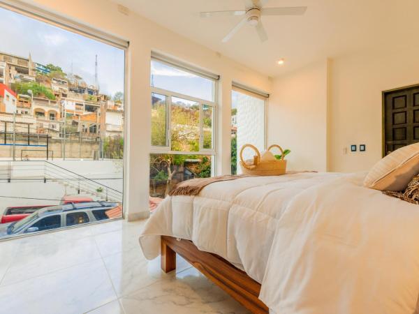 La Casa Blanca : photo 6 de la chambre appartement avec vue sur la montagne