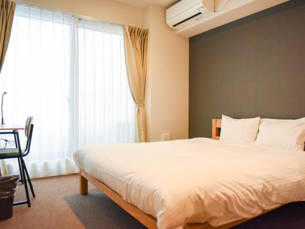 The Stay Osaka Shinsaibashi : photo 1 de la chambre chambre double avec salle de bains privative